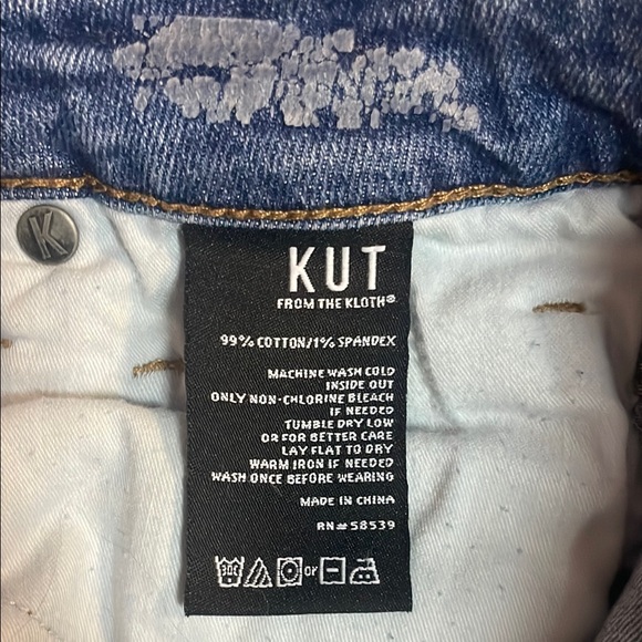 Kut from the Kloth Light Blue Distressed Straight Leg Jeans - Picture 9 of 9